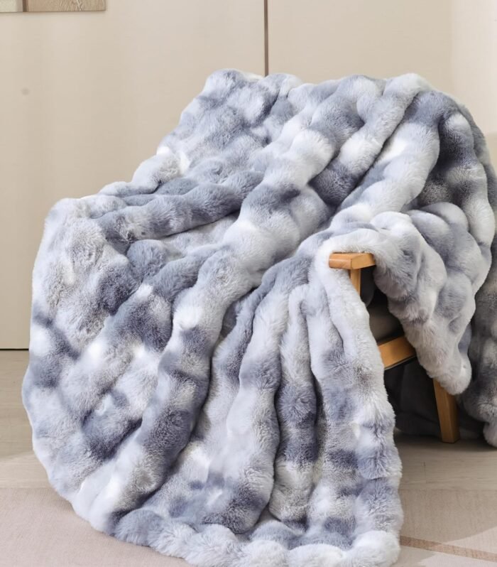 Faux Fur Throw Blanket for Couch, Cozy Soft and Fuzzy Plush Tie Dye Blue Blanket